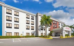 Hampton Inn & Suites Boynton Beach